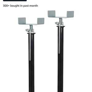 Slide out stabelizers. For campers.  I have 6 of them 40$ a pair